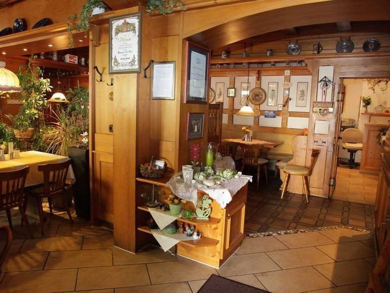 Gasthof Hotel Bauer Hersbruck Restaurace fotografie